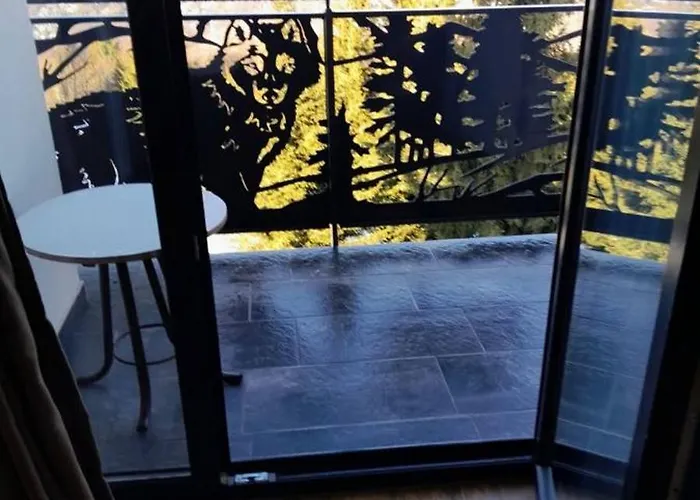 Led-treska Διαμέρισμα *